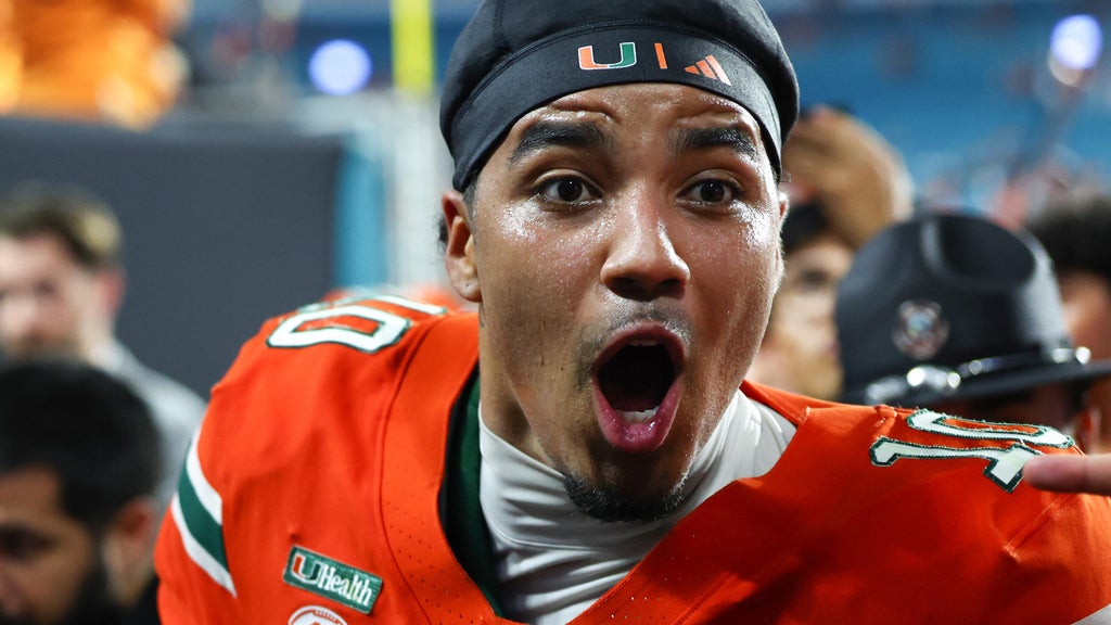 No. 3 Miami downs Florida State 43-35 in double-overtime thriller — CBS Miami, Chaska Sports news