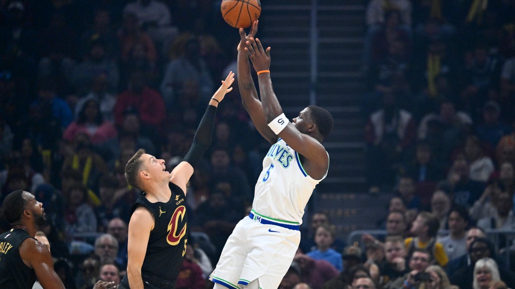 Minnesota Timberwolves bested by Cleveland Cavaliers 127-125 in OT despite 47 points from Anthony Edwards — Chaska Sports news