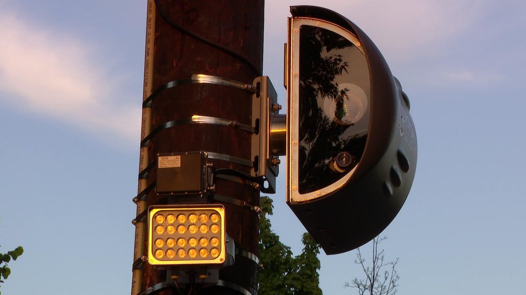 Do speed cameras make drivers slow down? — WCCO / CBS Minnesota, Chaska Technology news