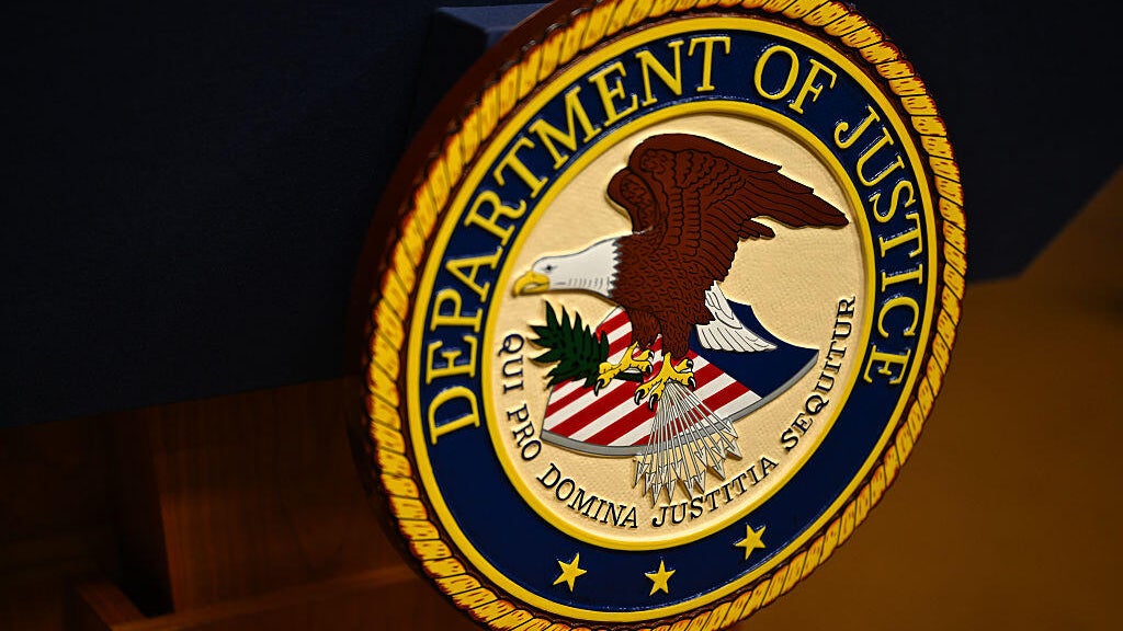 Man eyed Minnesota's Mall of America for attack, pledging allegiance to ISIS, federal prosecutors say — WCCO / CBS Minnesota, Chaska Community news