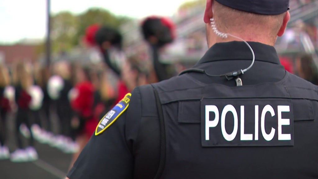 Eden Prairie adds new security measures to football games in wake of homecoming shooting — WCCO / CBS Minnesota, Chaska Health news