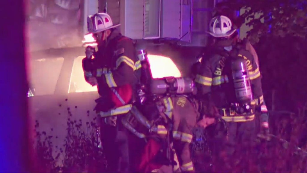 Fire destroys home, detached garage in St. Louis Park, city officials say — WCCO / CBS Minnesota, Chaska Sports news