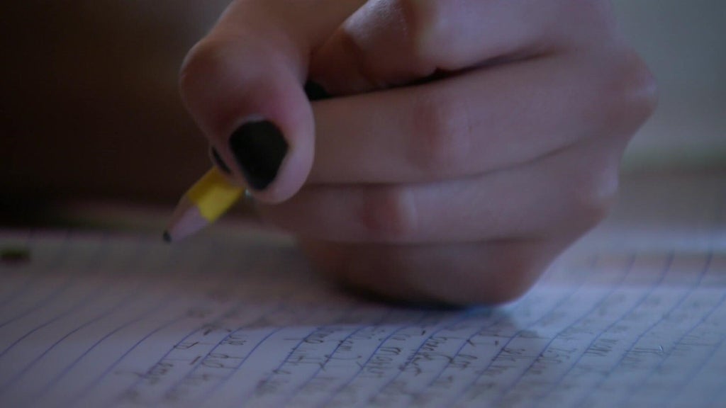St. Paul educators union says district's plan to cut English learner teachers was made in secret — WCCO / CBS Minnesota, Chaska Schools news