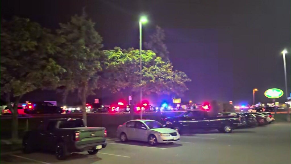 Police respond to Osseo High School after several fights break out at end of football game — WCCO / CBS Minnesota, Chaska Schools news
