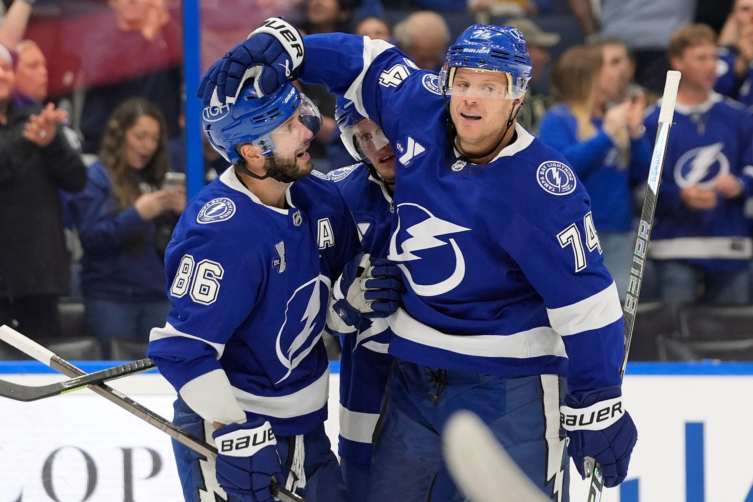 Carlson scores twice to help the Lightning beat the Wild 3-2 — KSTP 5, Chaska Business news