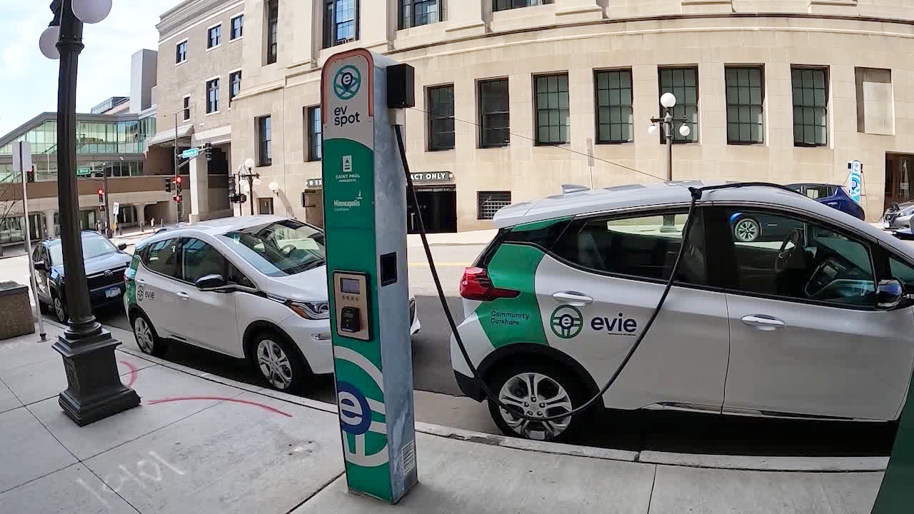 Hourcar to shut down after 20 years, ending Evie carshare service — KSTP 5, Chaska Community news