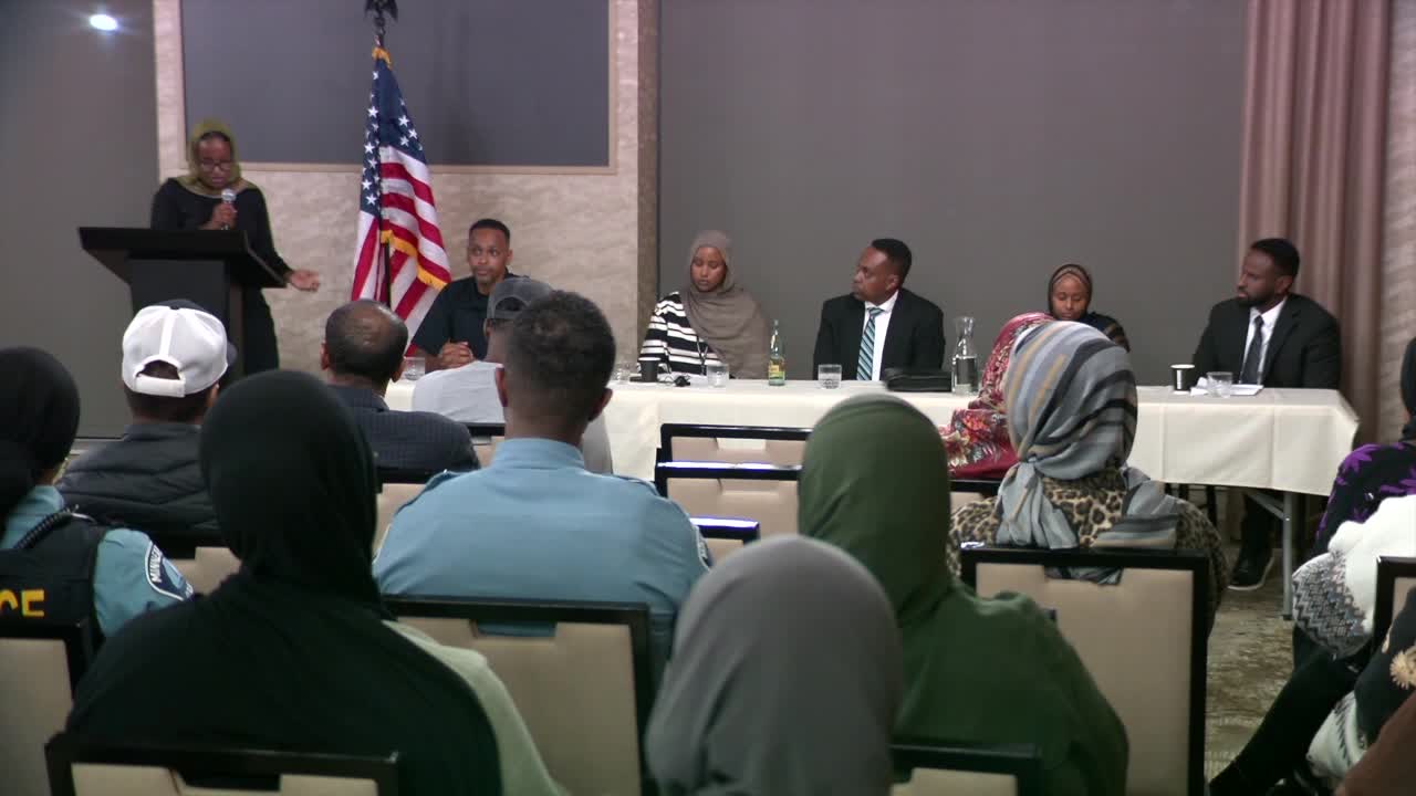 Somali-American police officers address gang violence at town hall; community shares possible solutions — KSTP 5, Chaska Business news