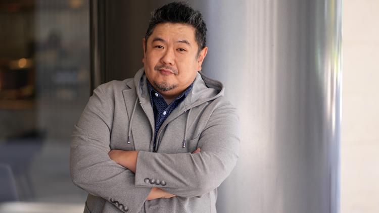 Voice acting world mourns 'Looney Tunes' star Eric Bauza after his sudden death — KARE 11 Entertainment, Chaska Arts news