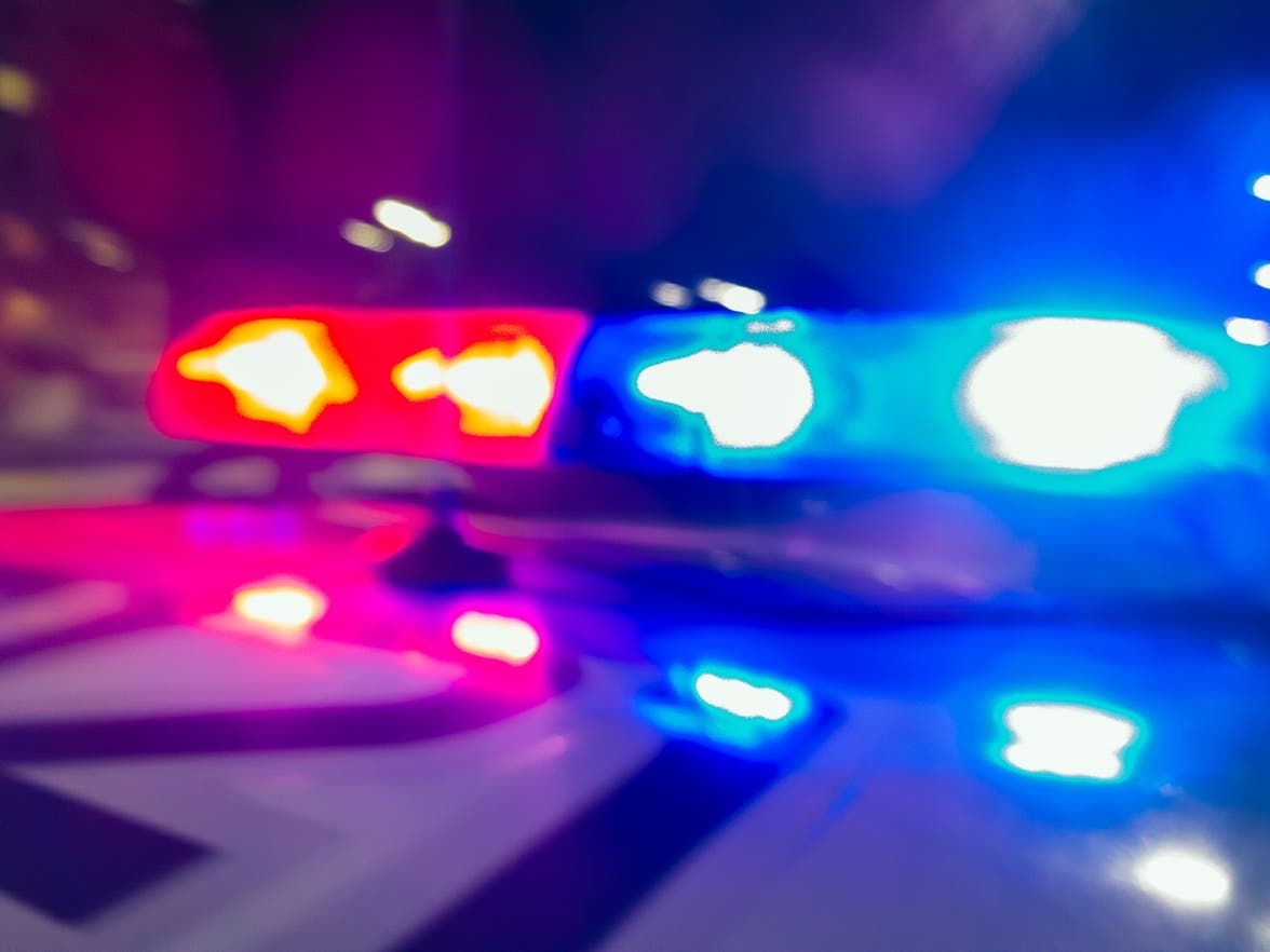 Bradenton Man Dies After SUV Crashes Into Tree In Sarasota County — Sarasota Patch, Chaska Health news