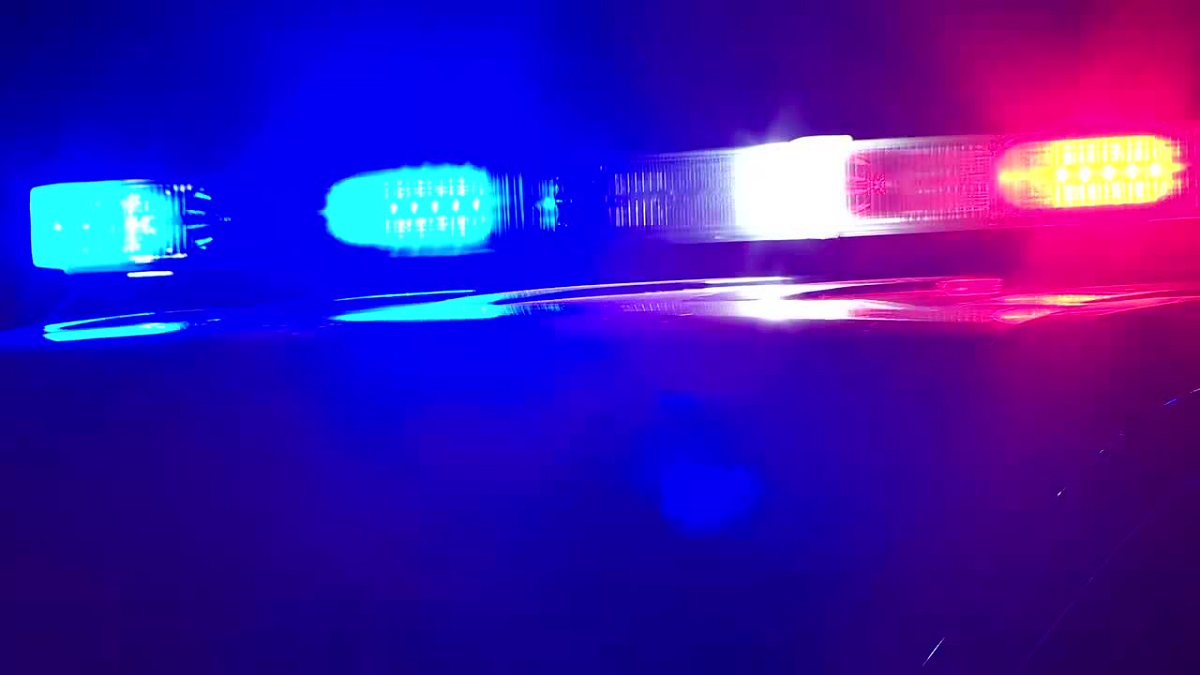 Suspect's gun fired in downtown Mankato during struggle with police, no injuries reported — FOX 9, Chaska Business news