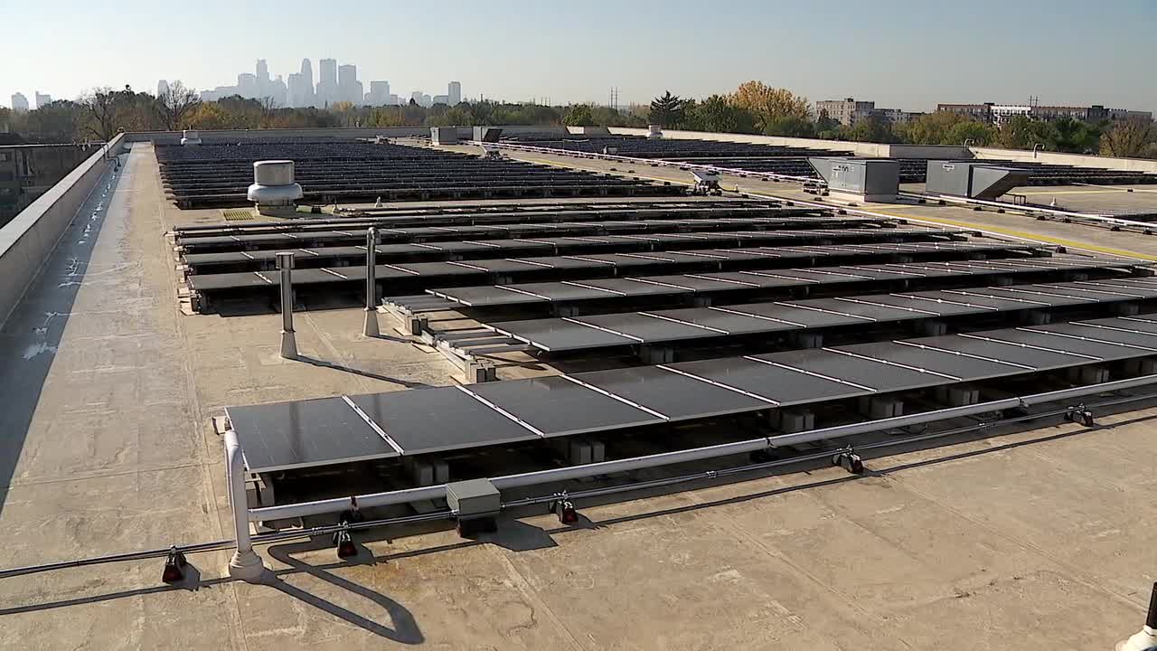 Minnesota nearing 400 solar-powered schools, 23 electric school buses purchased — FOX 9, Chaska Schools news