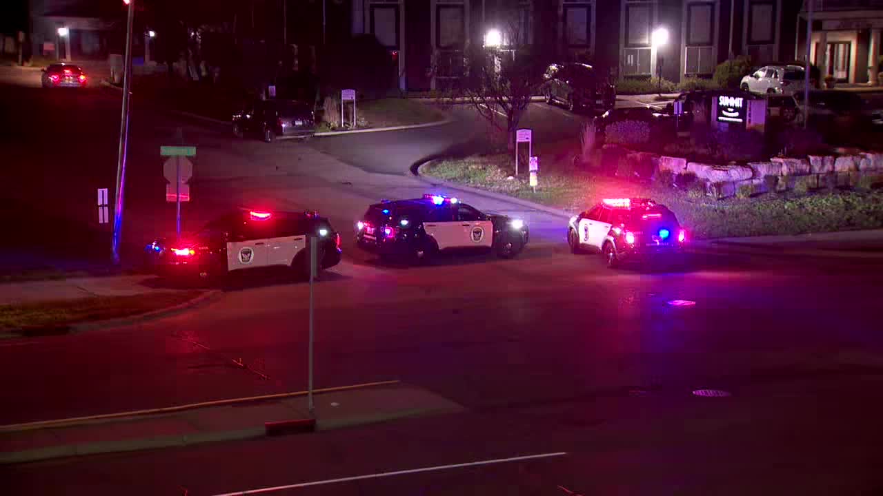 1 hurt in Burnsville shooting as shelter-in-place order issued — FOX 9