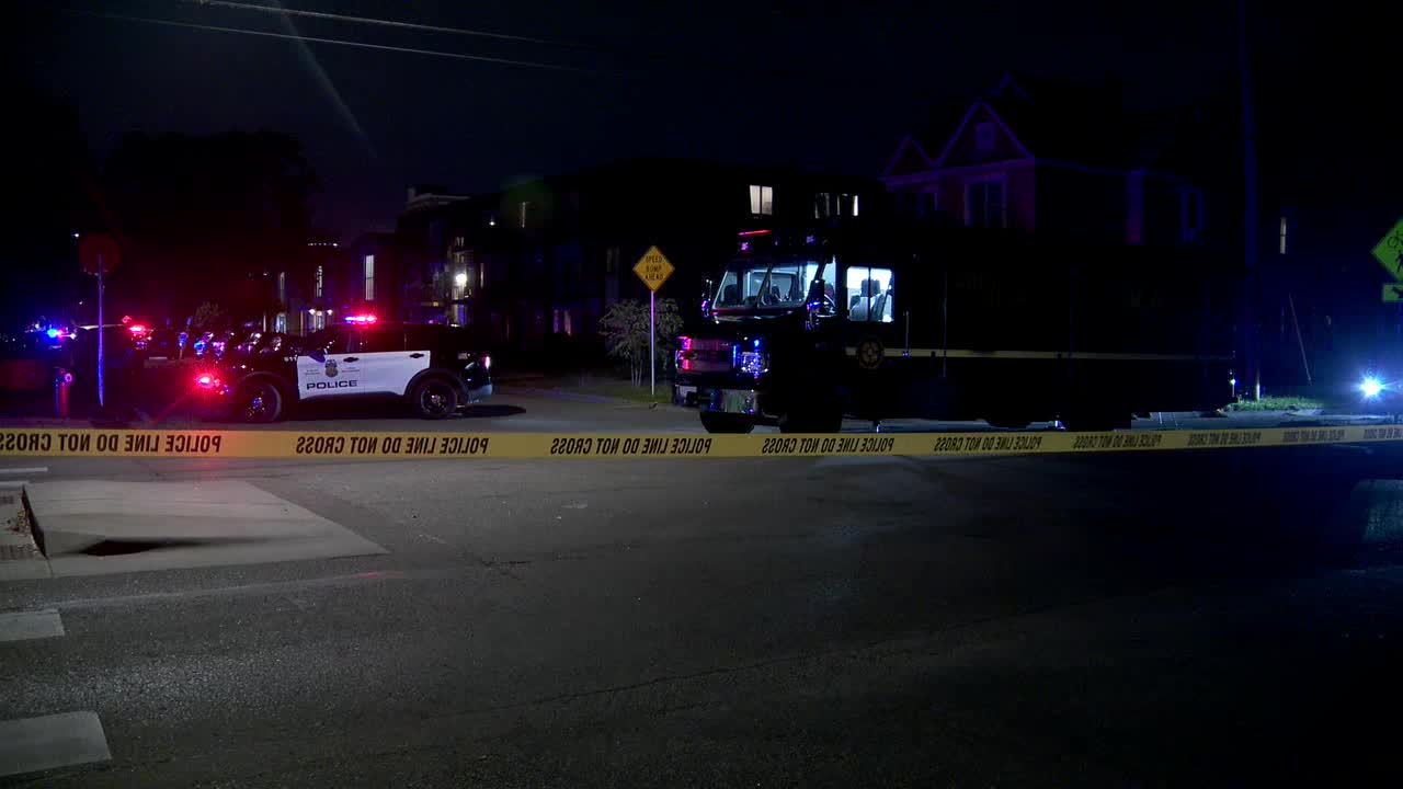 Minneapolis armed carjacking: Officer's gun goes off, 16-year-old arrested — FOX 9, Chaska Community news