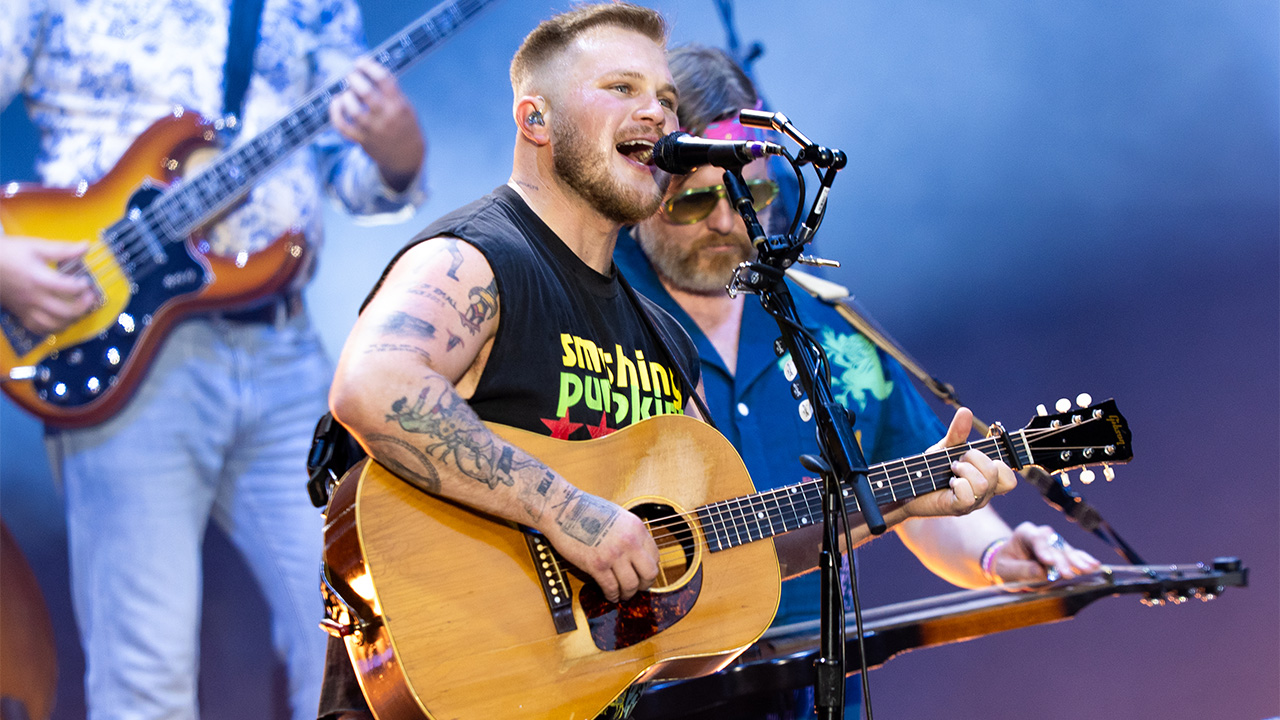 Zach Bryan announces U.S. Bank Stadium stop as 2027 world tour kick-off — FOX 9, Chaska Community news