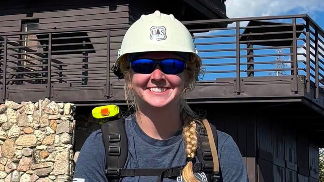 Firefighter, 24, died after being struck by a tree battling La. wildfire — FOX 9, Chaska Community news
